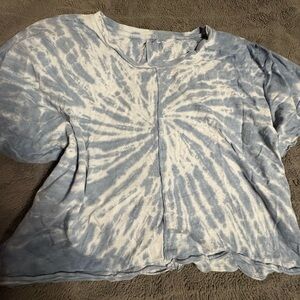 American Eagle Blue and White Tie-Dye Crop Top
